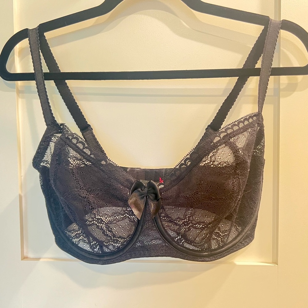 Passionata black lace bra in excellent condition.